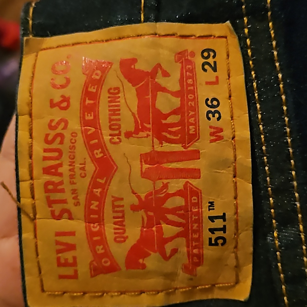 Levis 511 jeans
